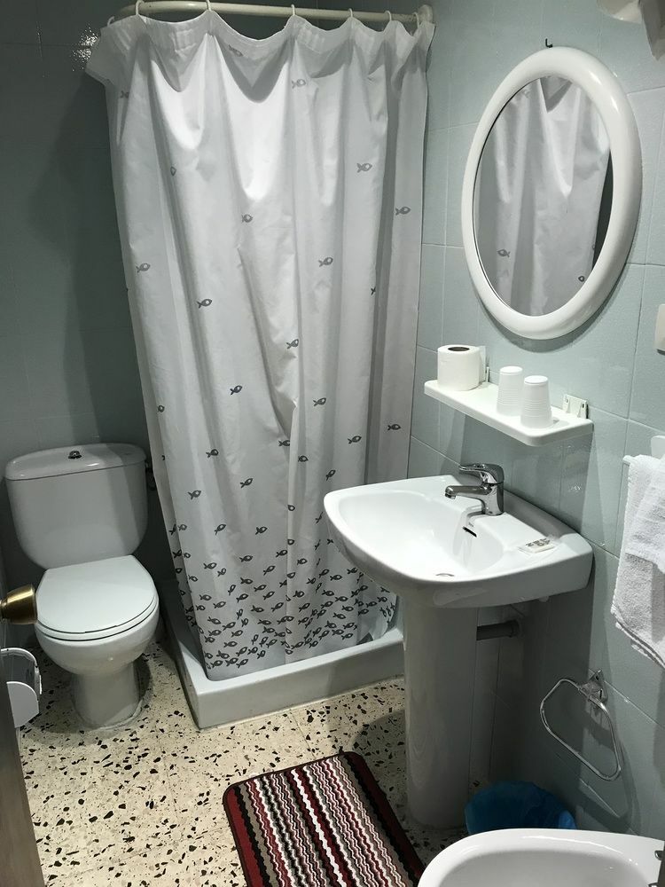 Hostal Can Joanet Cambrils Exterior foto
